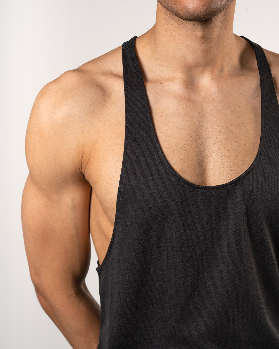 MENS STRINGER VEST