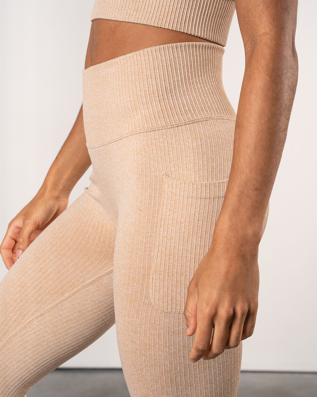 WOMENS RIBBED SEAMLESS LEGGINGS