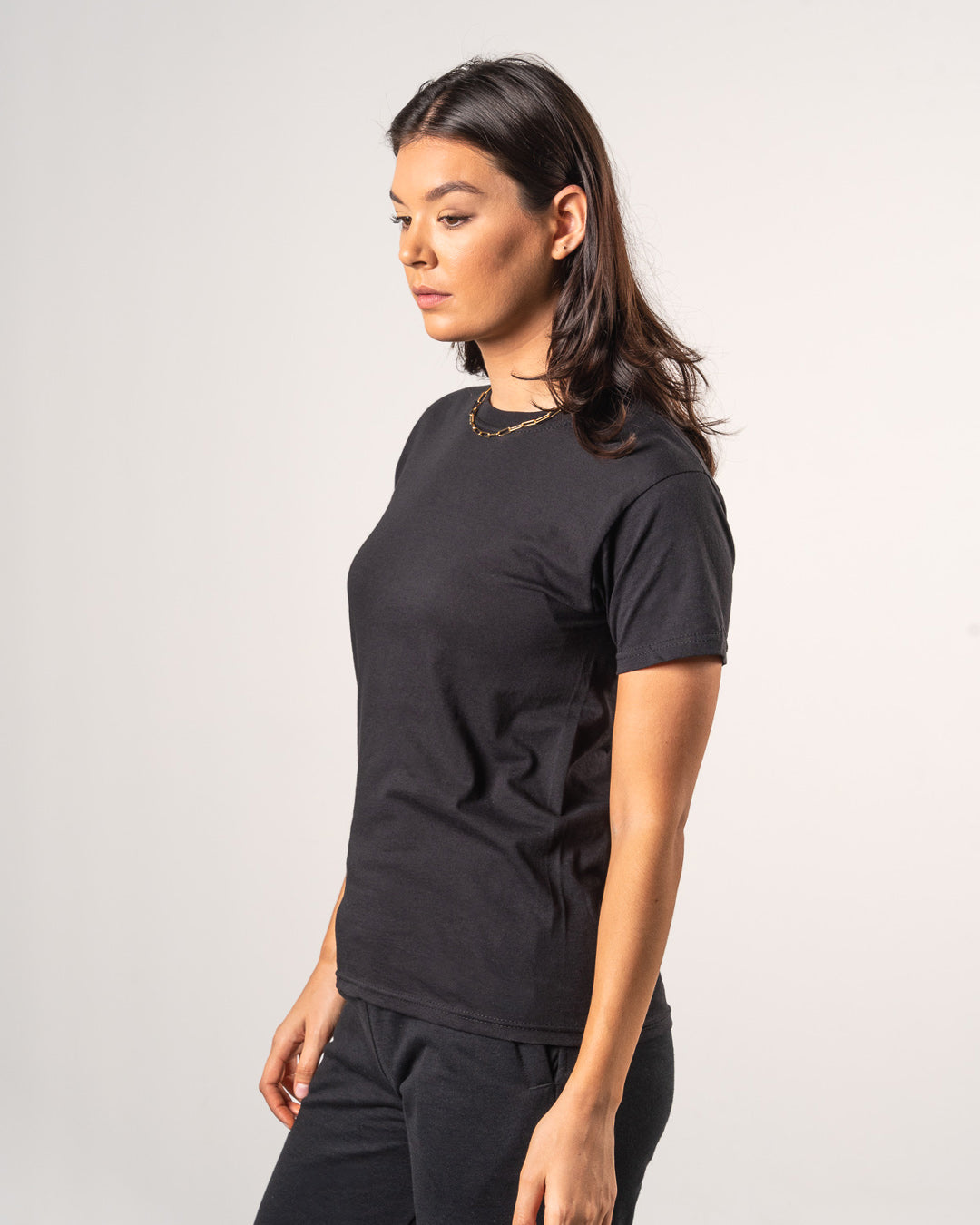 BASICS TEE