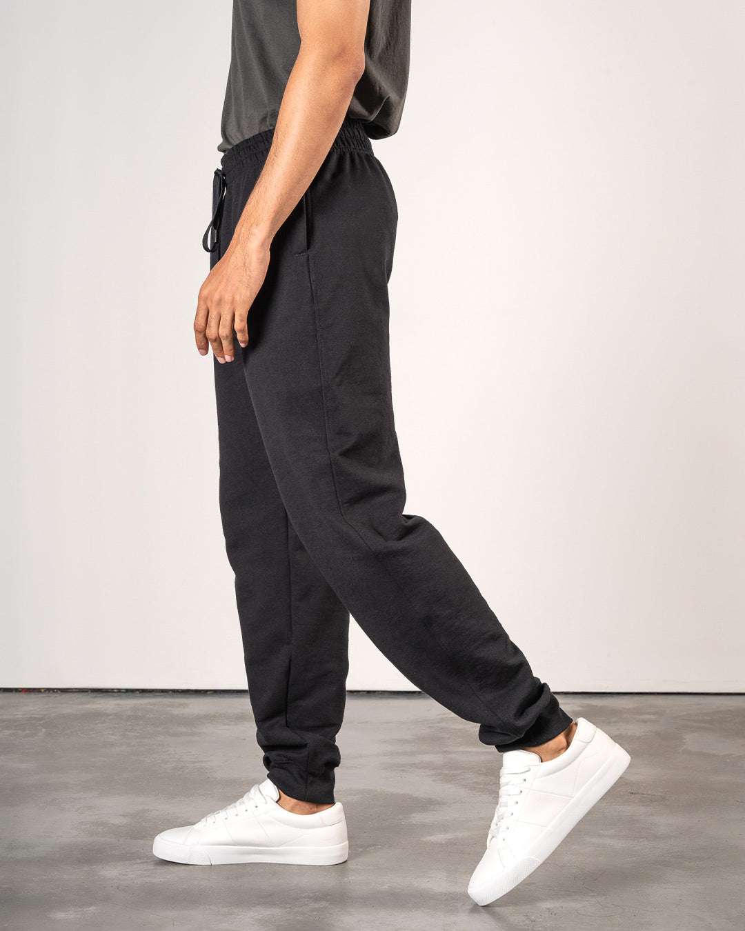 CORE COLLECTION JOGGERS