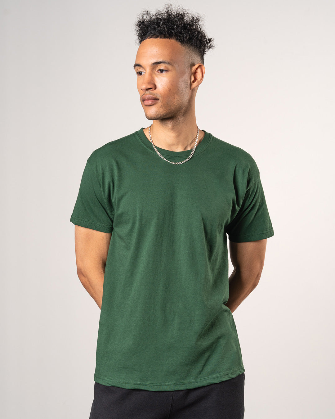 BASICS TEE