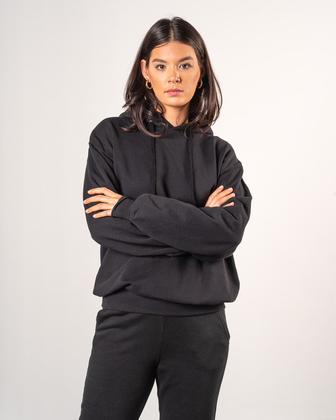 BASICS HOODIE