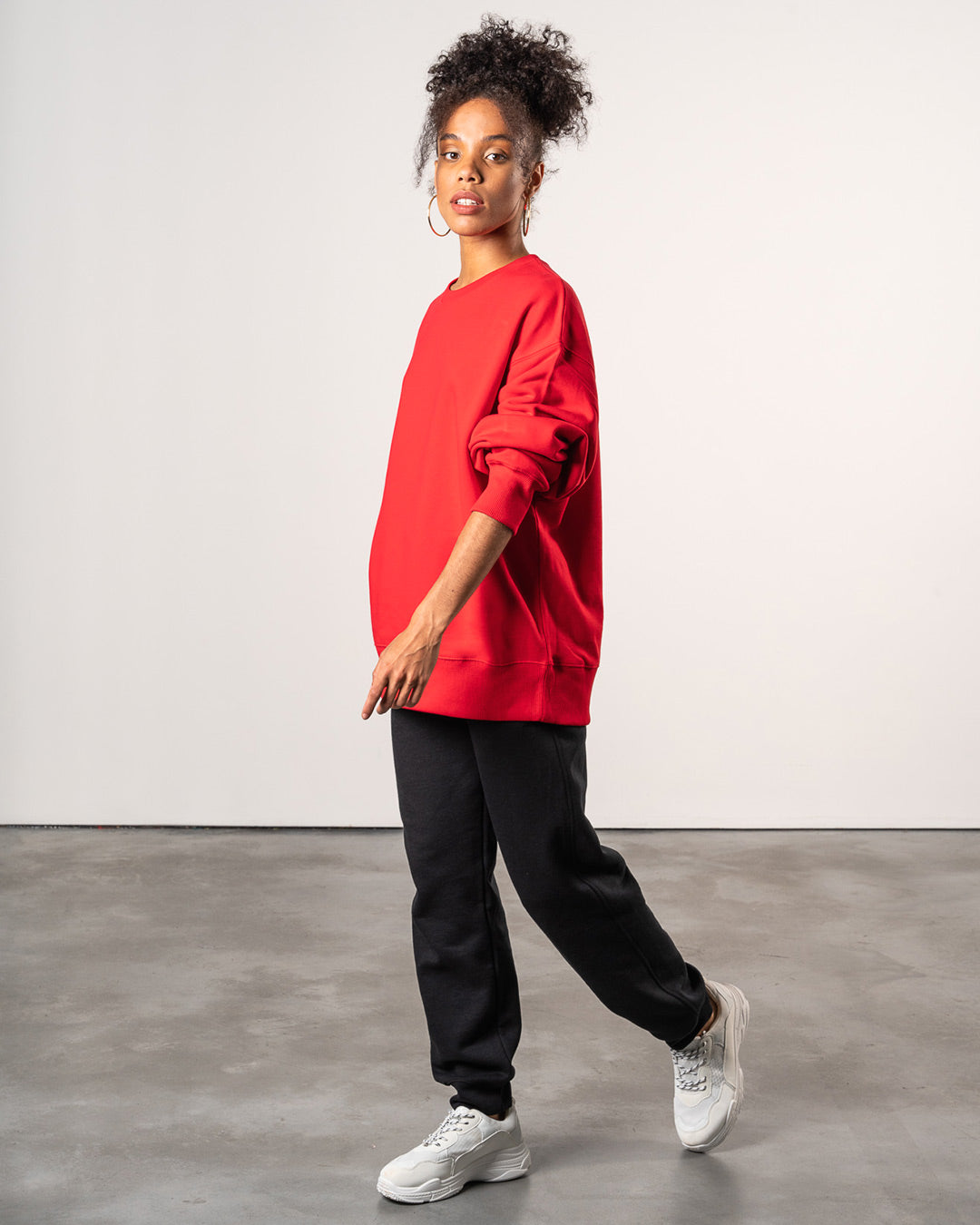 PREMIUM CREW NECK SWEATSHIRT
