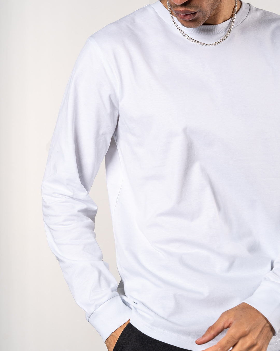 PREMIUM LONG SLEEVE TEE