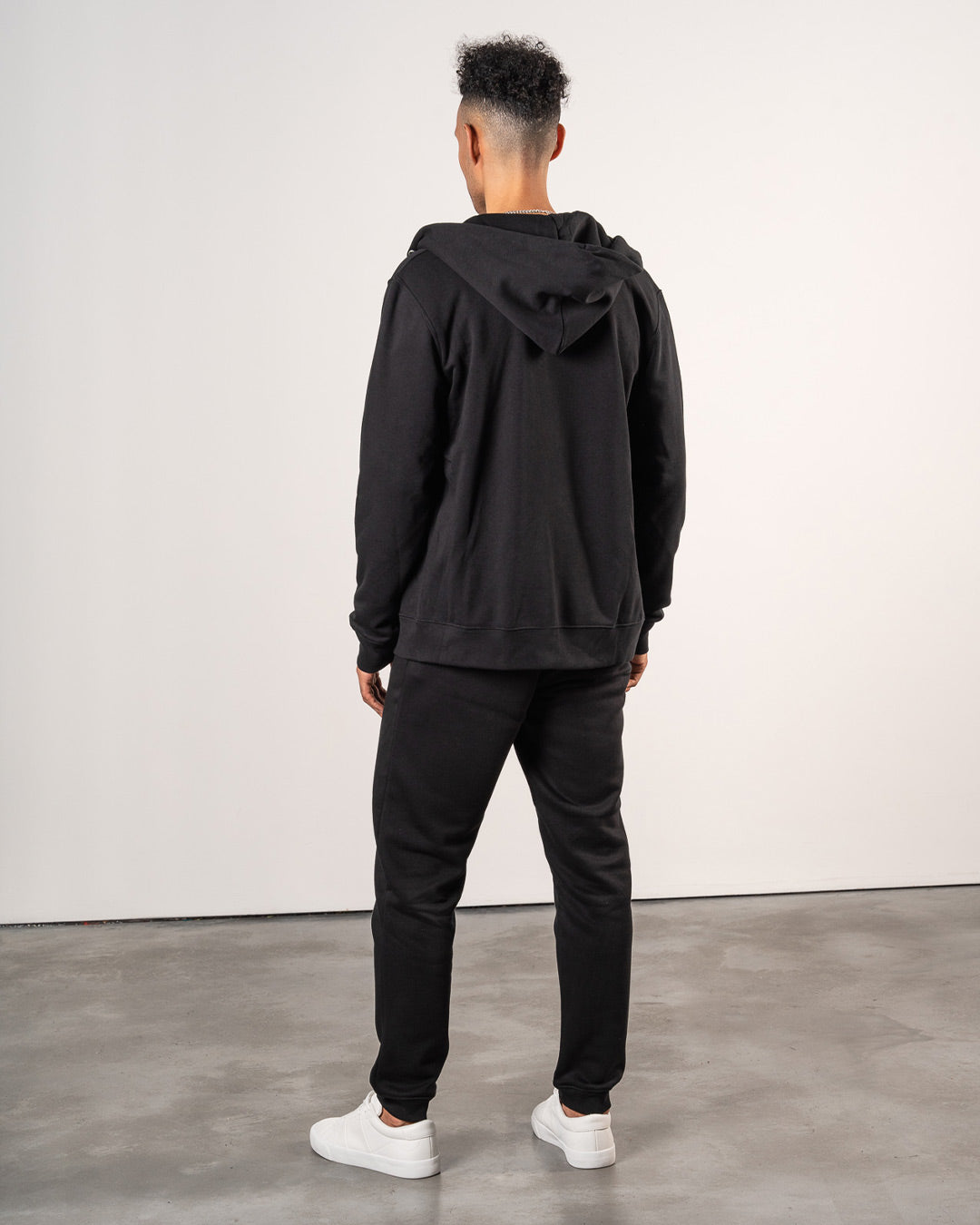 PREMIUM ZIP UP HOODIE