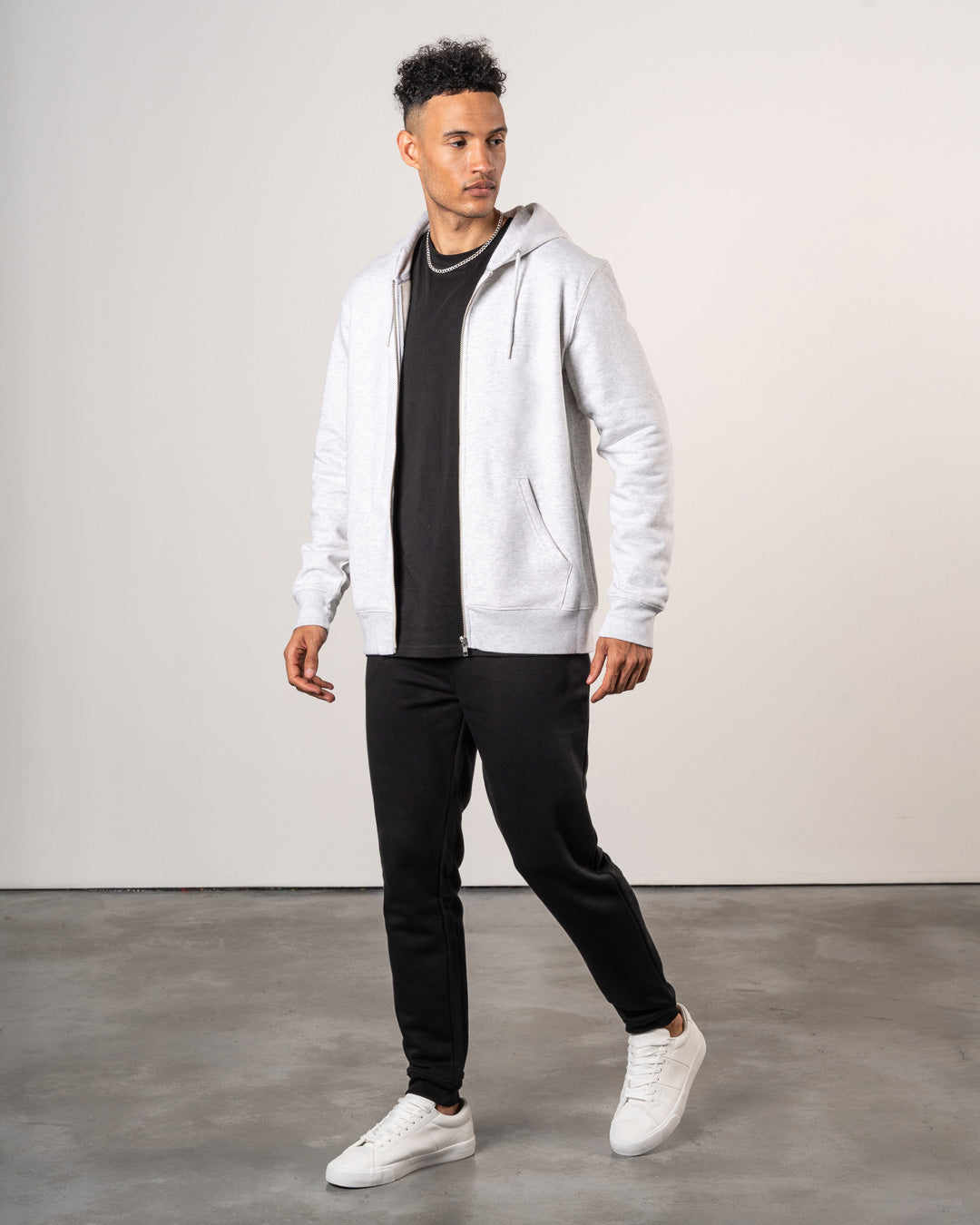 PREMIUM ZIP UP HOODIE