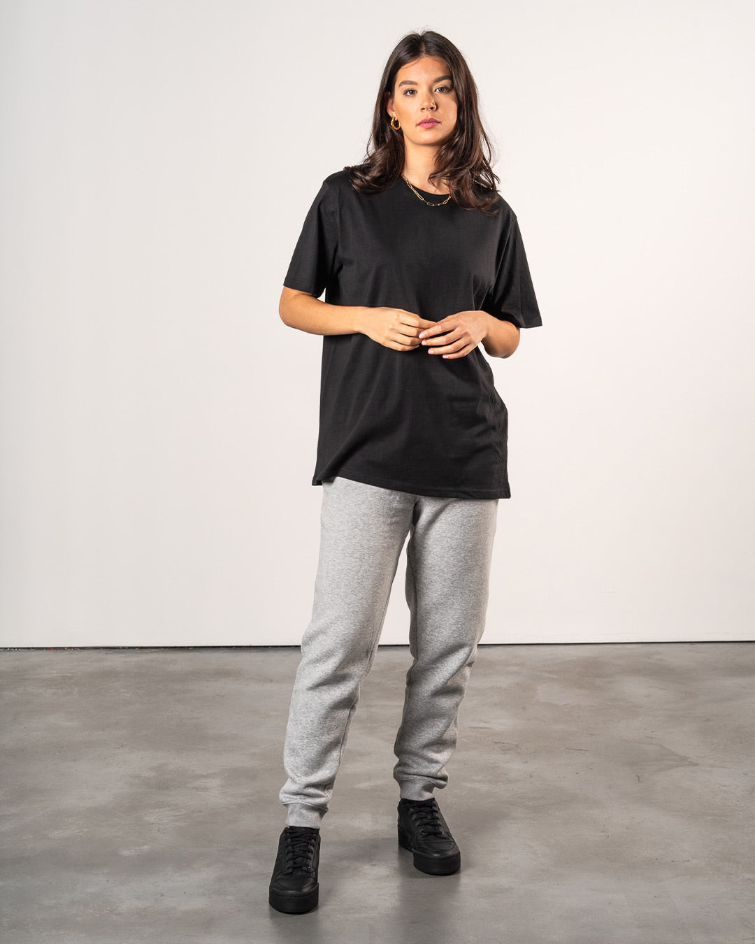 PREMIUM RELAXED FIT TEE