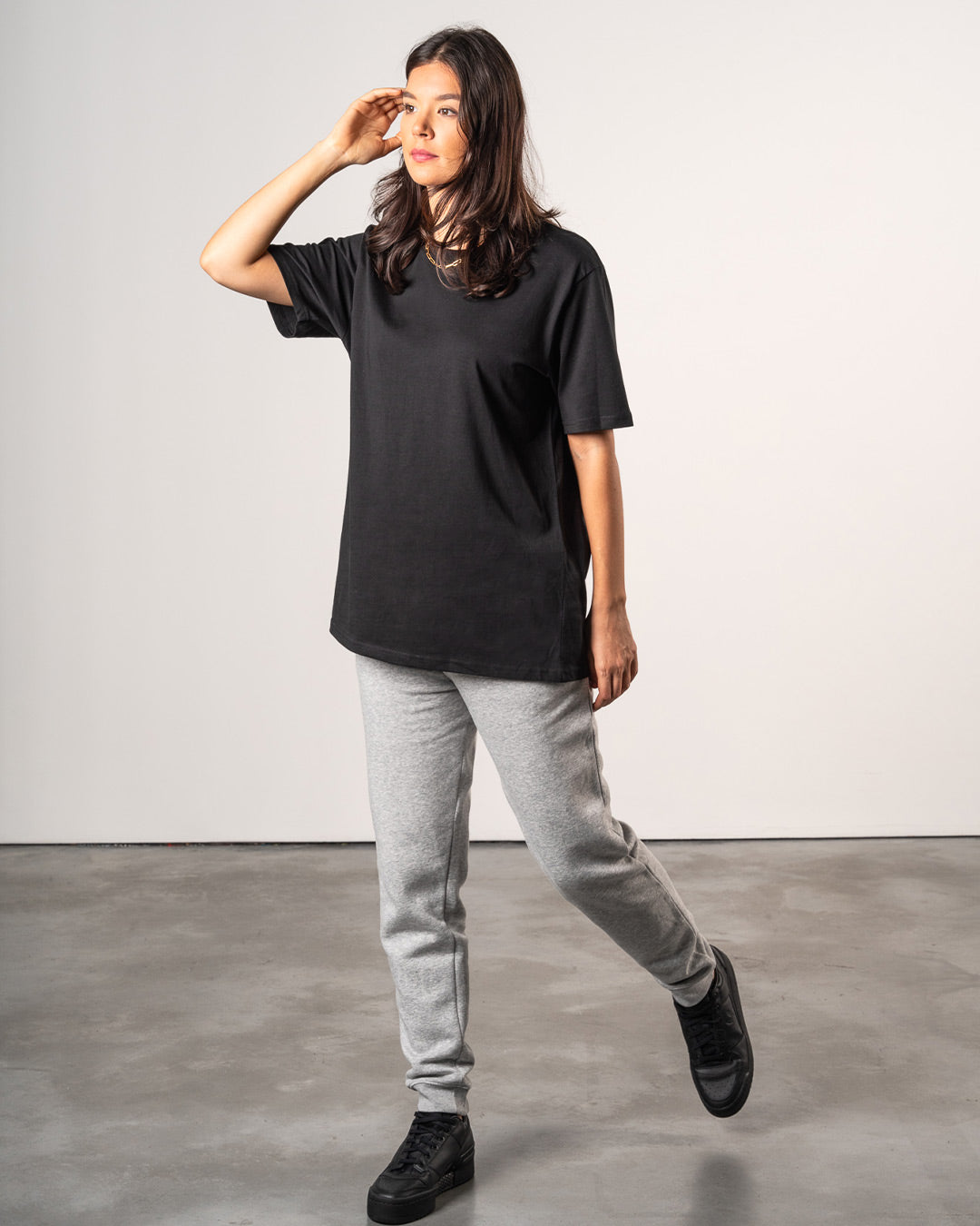 PREMIUM RELAXED FIT TEE