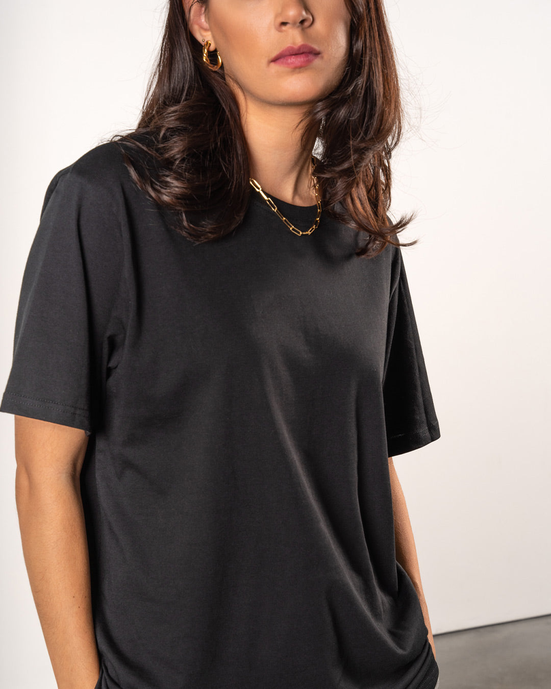 PREMIUM RELAXED FIT TEE