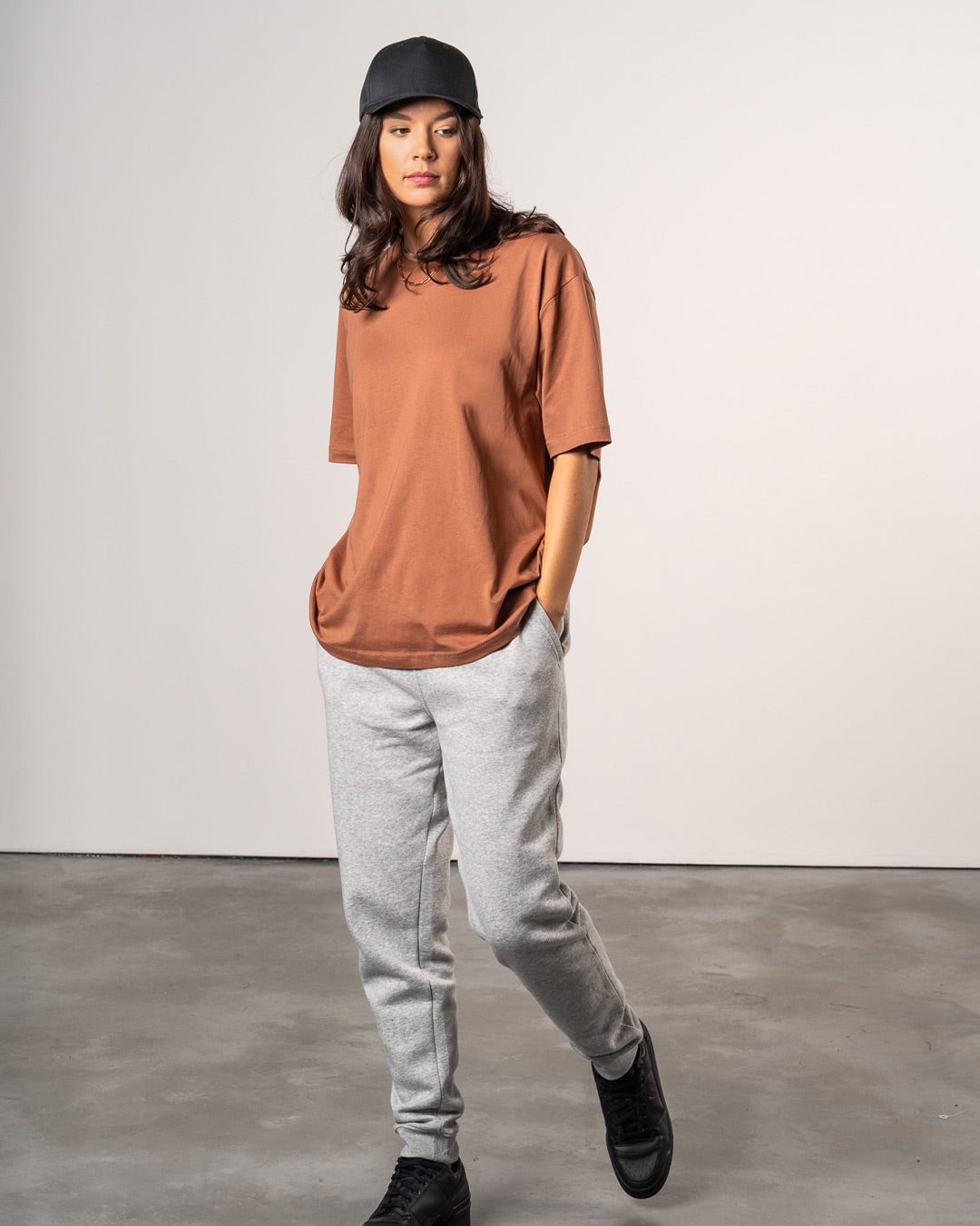PREMIUM RELAXED FIT TEE