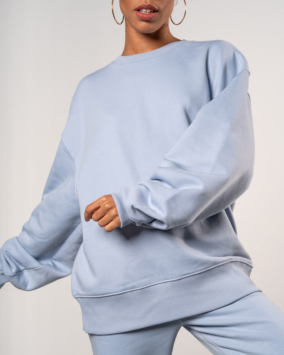 PREMIUM CREW NECK SWEATSHIRT