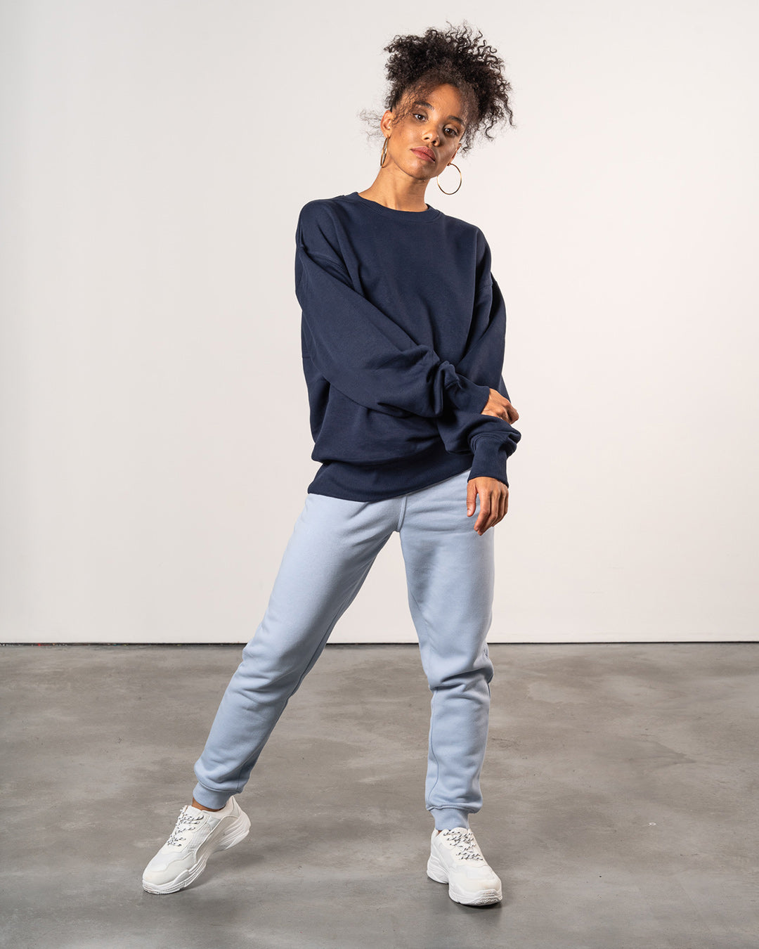 PREMIUM CREW NECK SWEATSHIRT
