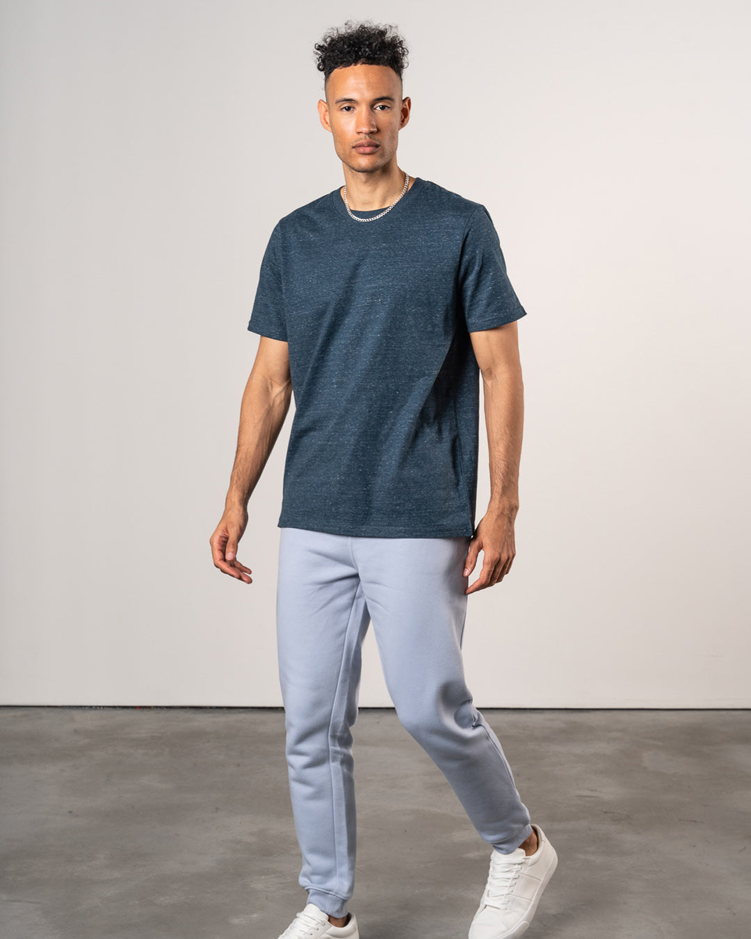 PREMIUM REGULAR FIT TEE
