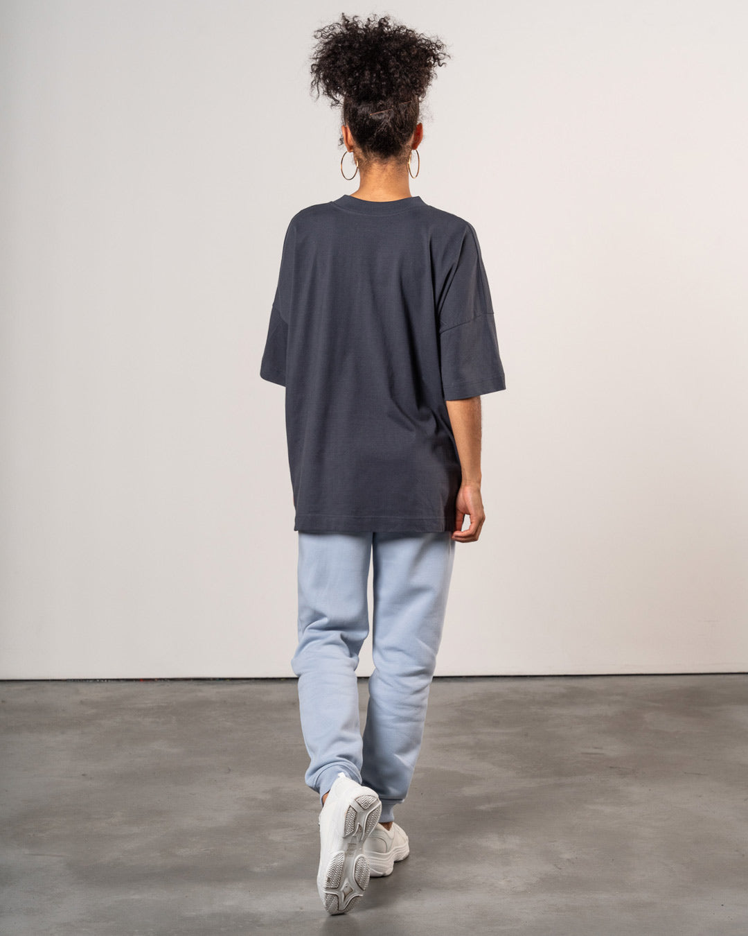 PREMIUM OVERSIZED TEE