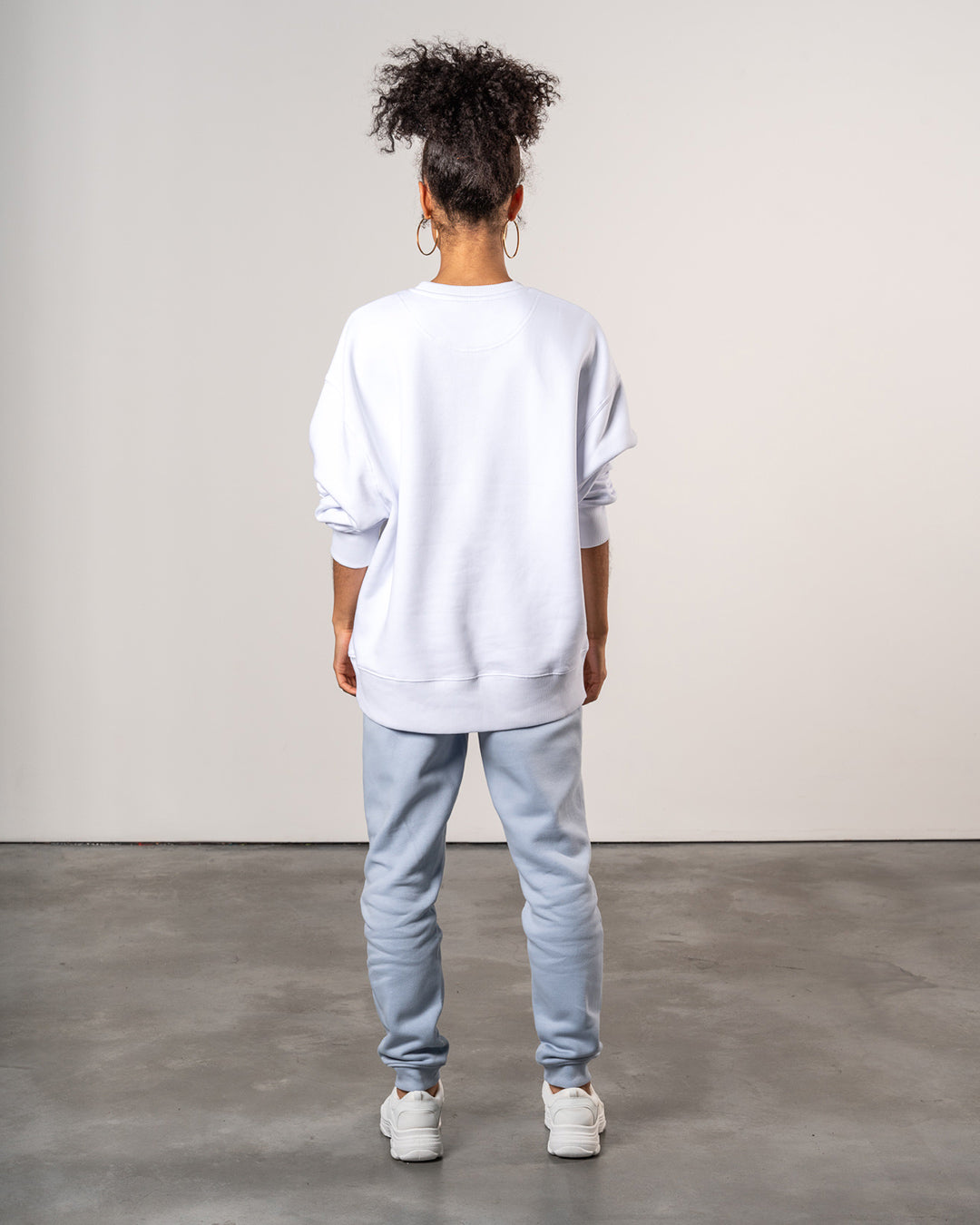 PREMIUM CREW NECK SWEATSHIRT