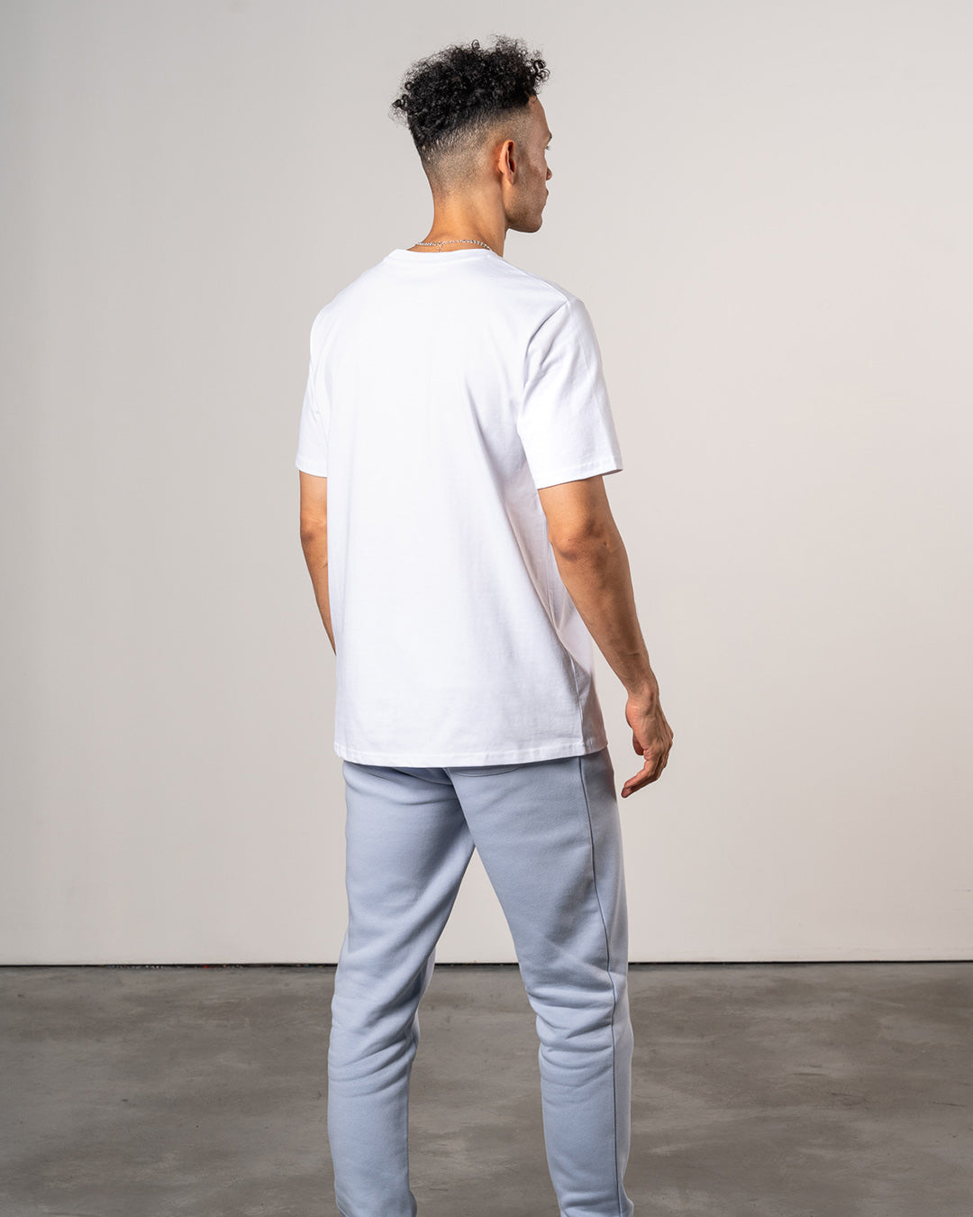 PREMIUM REGULAR FIT TEE