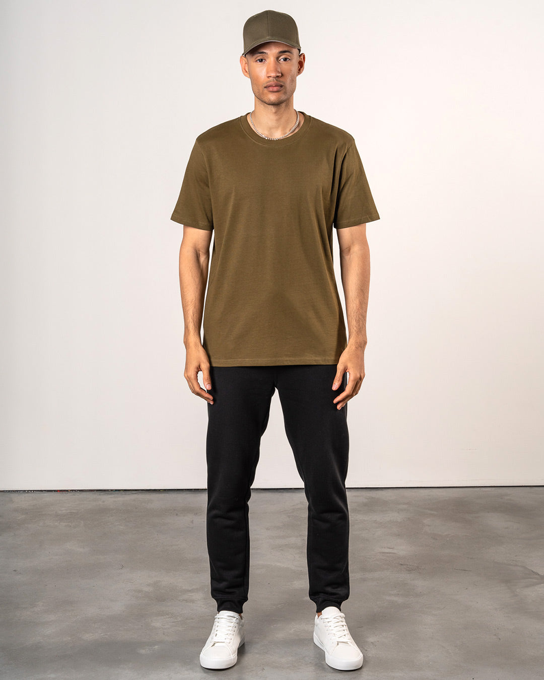 PREMIUM REGULAR FIT TEE