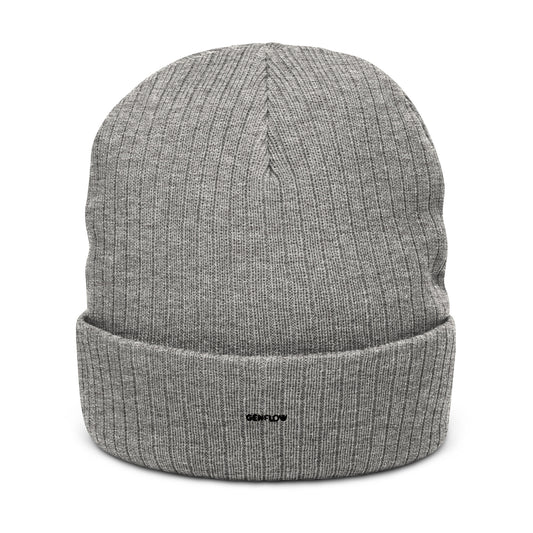 RIBBED KNITTED BEANIE